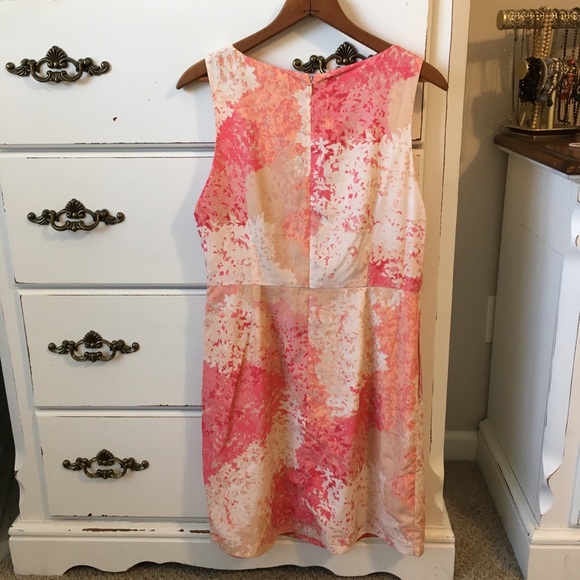 NWOT Pink/Cream Floral Shift Dress - Picture 4 of 4